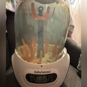 Baby brezza sterilizer. Maybe used once or twice but no longer have the box